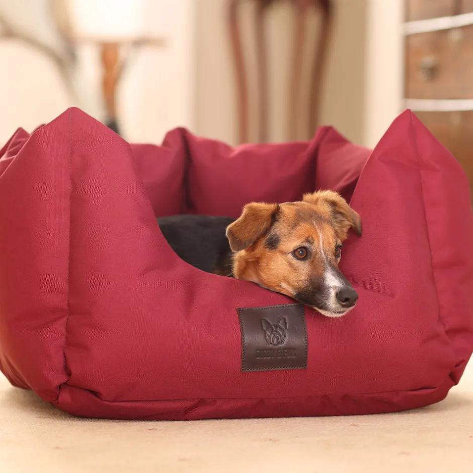 Shires Equestrian Digby & Fox Nest Dog Bed