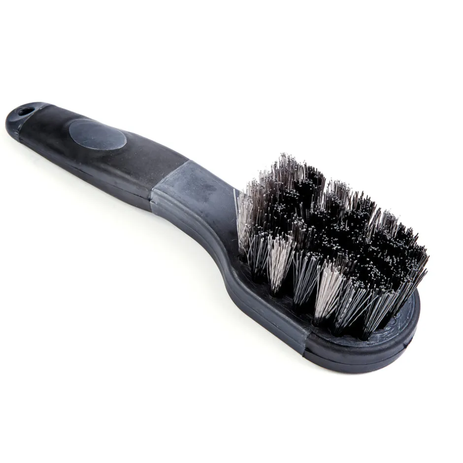 Shires Equestrian EZI-GROOM Grip Bucket Brush
