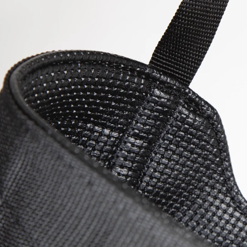 Shires Equestrian FreeGraze Comfort Grazing Muzzle