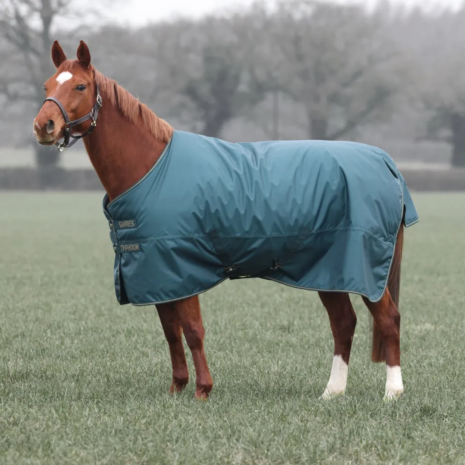 Shires Equestrian Typhoon 200 Turnout Rug